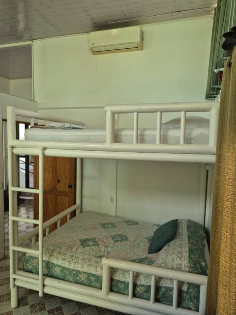 Interior con aire acondicionado en la Casa Familiar Primer Piso